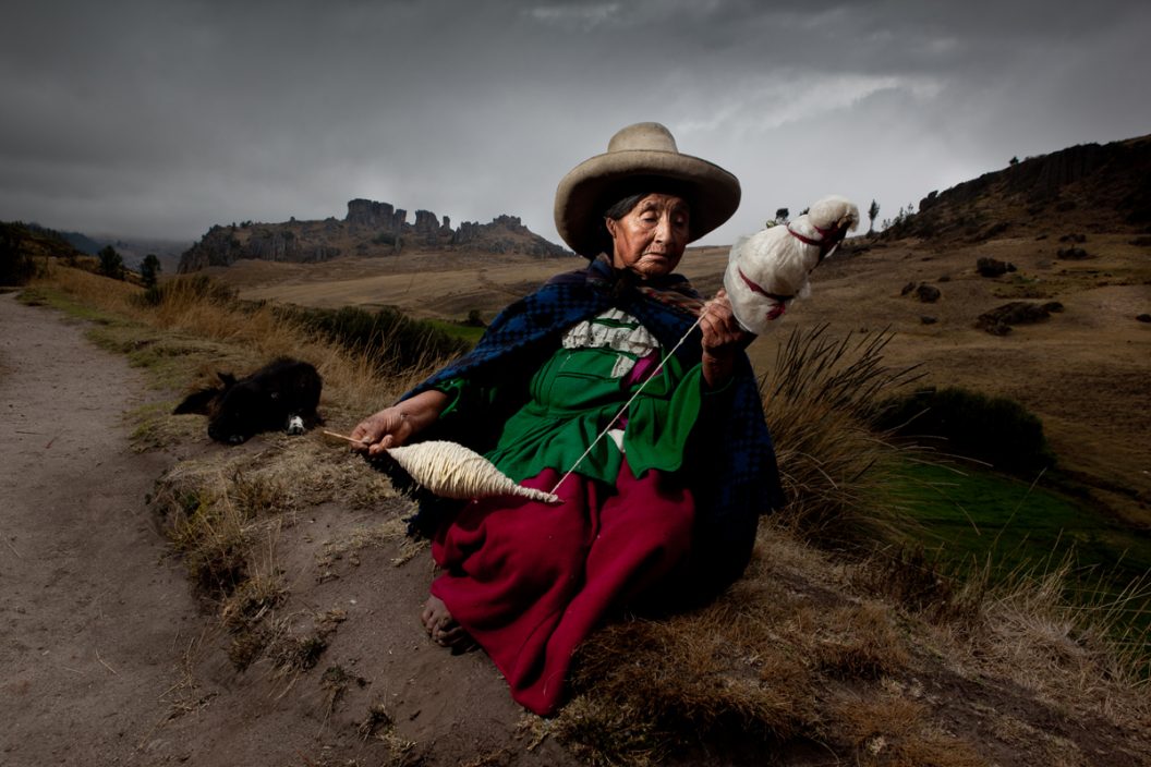 Hilandera - Gabriel Tejada - Perú