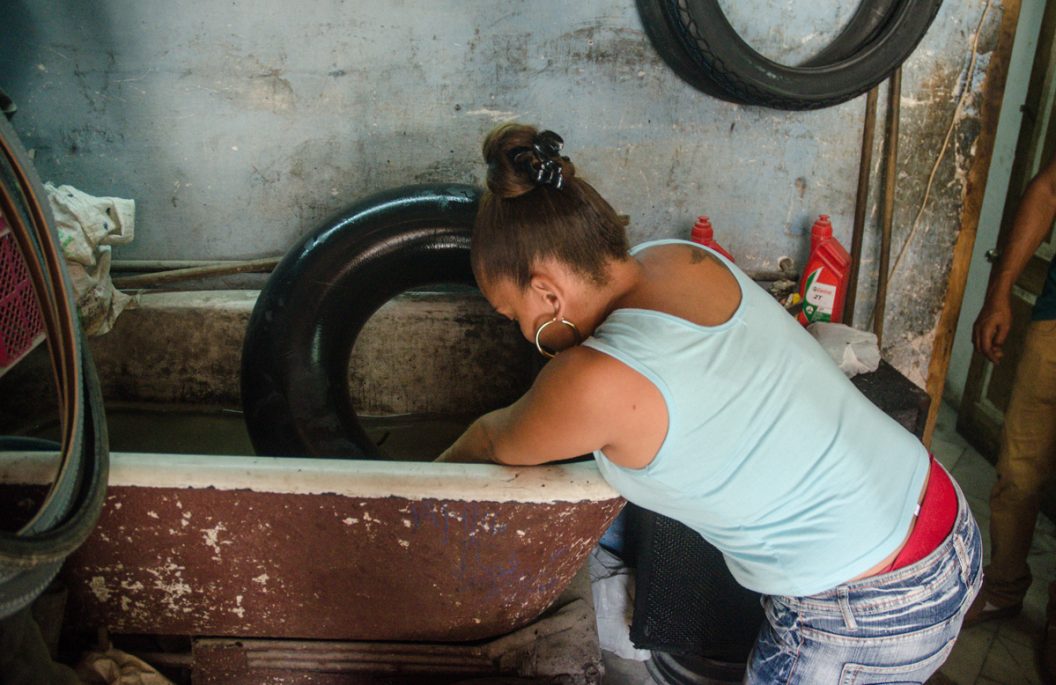 La lucha de Damileisy - Jardines - Yander Zamora - Cuba