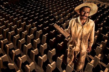 Enrique Rashide Serrato Frías - El trabajo de todos los días (Ladrillero)